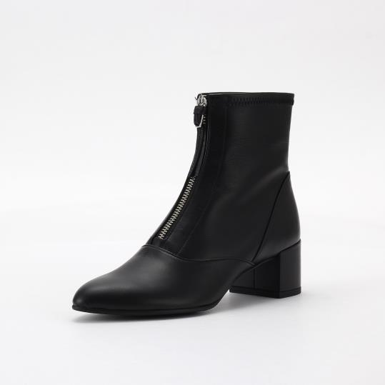 全国どこでも送料無料！ SHOES CONCIERGE トップス