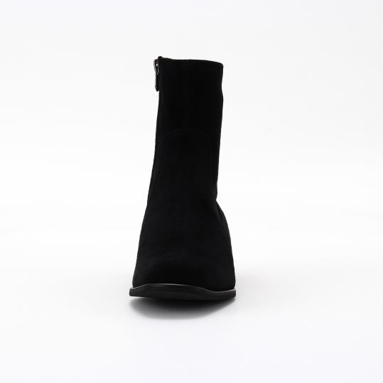 RM-JJ2562