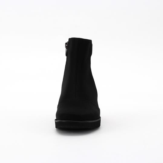 UE-254045